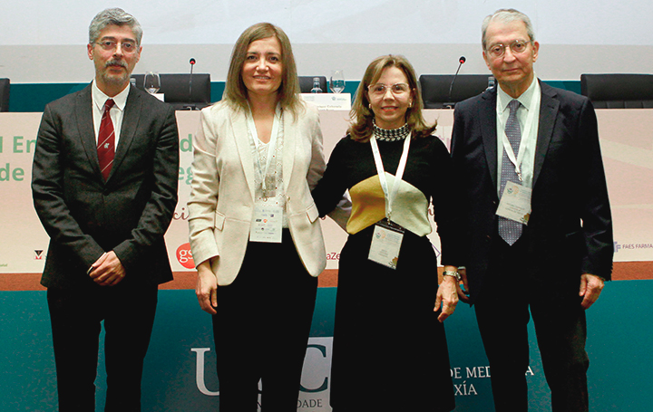 Ana Pérez Domínguez moderó una de las mesas del I Encontro Mundial de Médicos Galegos