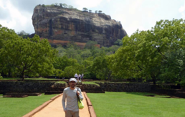 Eduardo Pardo en Sri Lanka