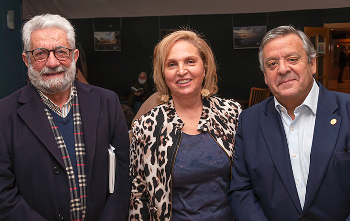 Bieito Ledo, Pilar Falcón y Julio Ancochea