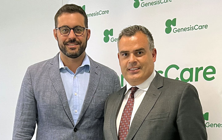 Brendan Capell, director general de GenesisCare España, y Felipe Couñago, en la presentación de este como director clínico de Madrid y director de investigación a nivel nacional. 