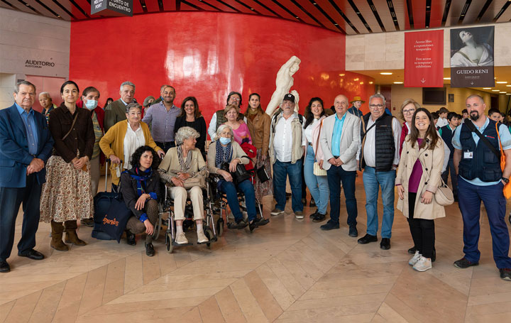 Participantes en la visita al Museo del Prado organizada por AirLiquide para enfermos respiratorios.