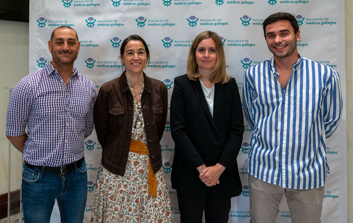 Los participantes en el taller neumocional: David Rudilla, psicólogo; Patricia Pérez, enfermera de PrácticaAvanzada en Neumología de La Princesa; Tamara Alonso, médico adjunto de Neumología de La Princesa; y José María Eiros, residente de Neumología de La Princesa.