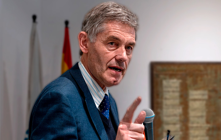 José María Eiros, catedrático de Microbiología de la Universidad de Valladolid y vicepresidente de Asomega.