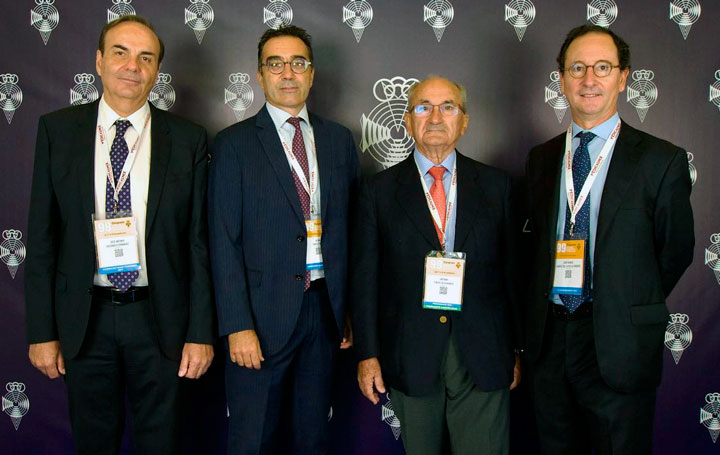 José Antonio Gegúndez, secretario general de la SEO; Julián García Feijóo, vicepresidente; Antonio Piñero, presidente saliente; y José Manuel Benítez del Castillo, nuevo presidente.