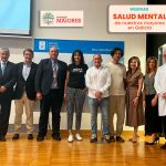 Ponentes y organizadores de la reunión sobre salud mental de los mayores.