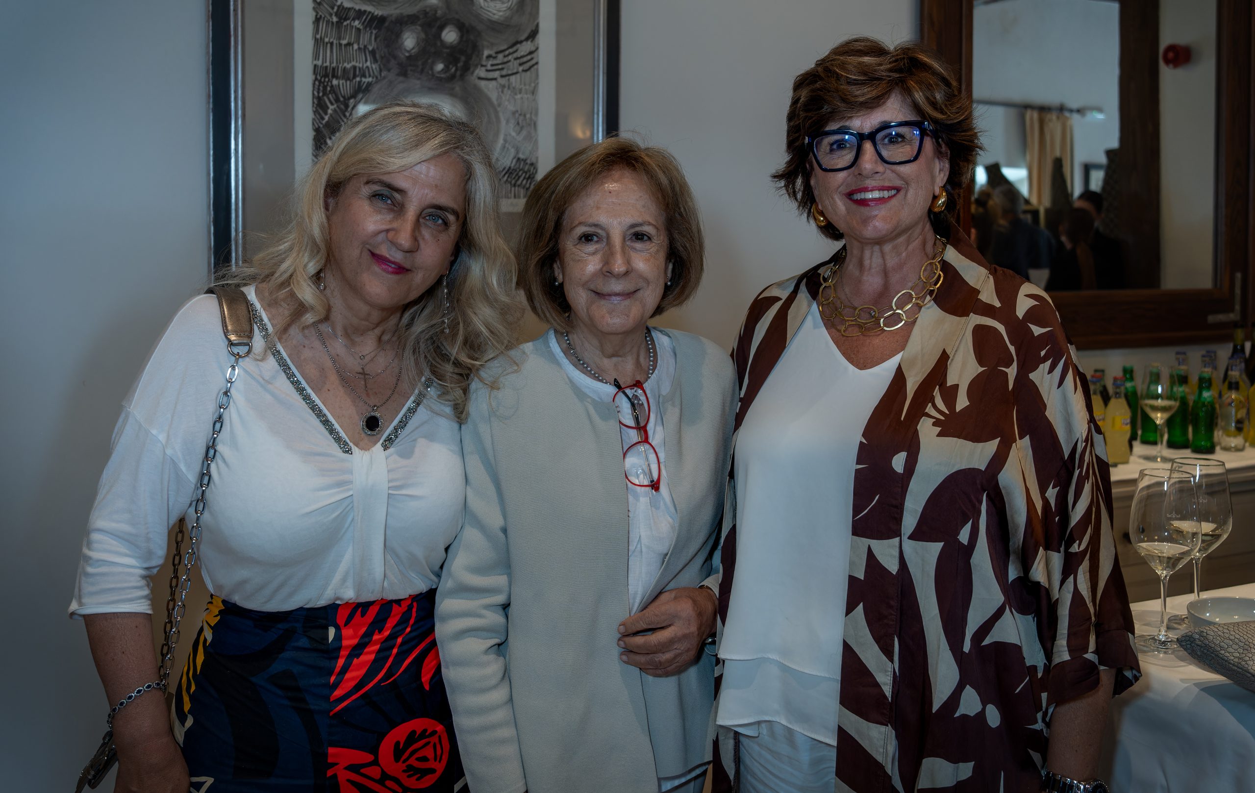 María Blanco, Julia Buján y Ana Fernández-Teijeiro.