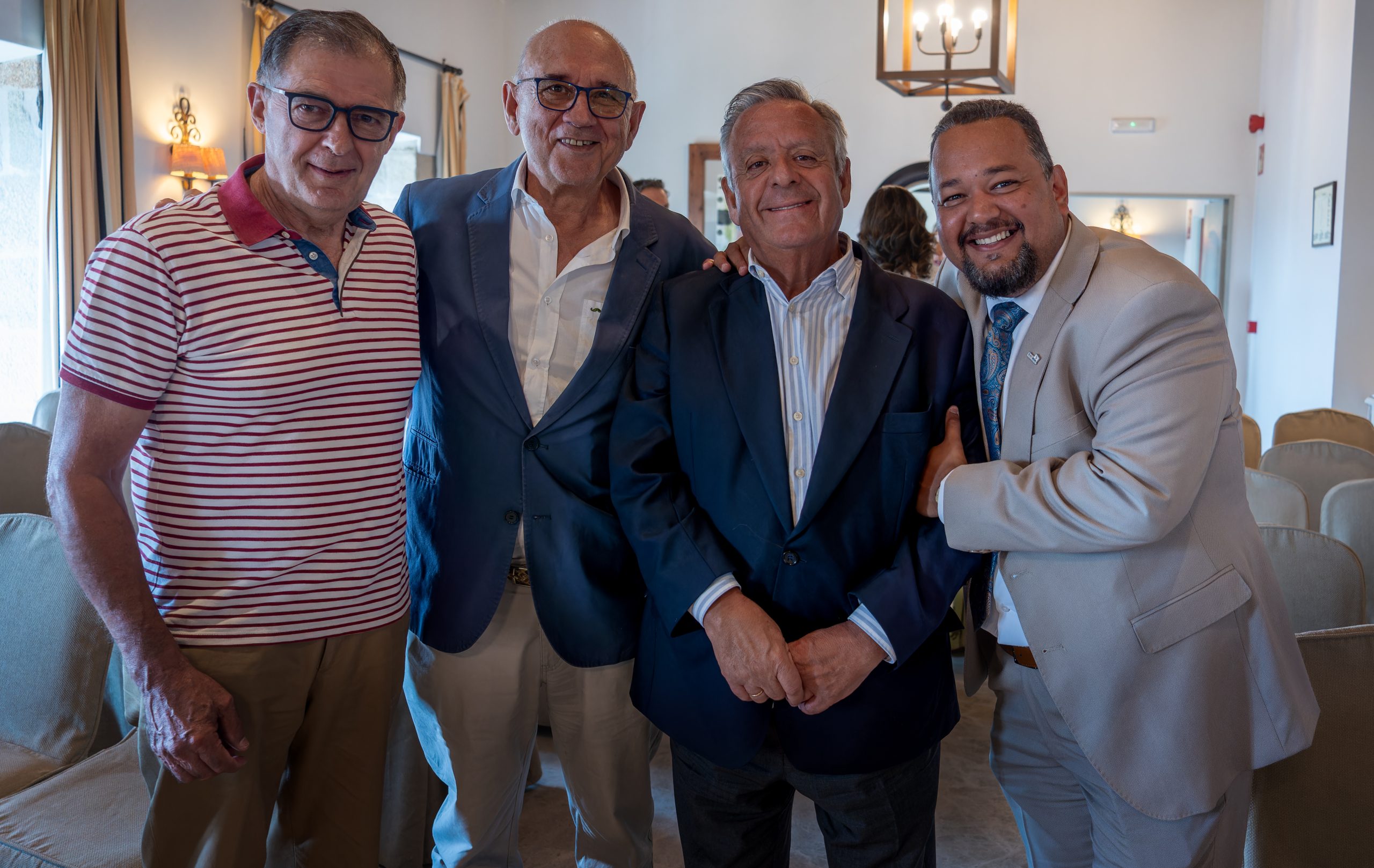 Manuel Devesa, Juan José Rodríguez Sendín, Julio Ancochea y Albert Foo.